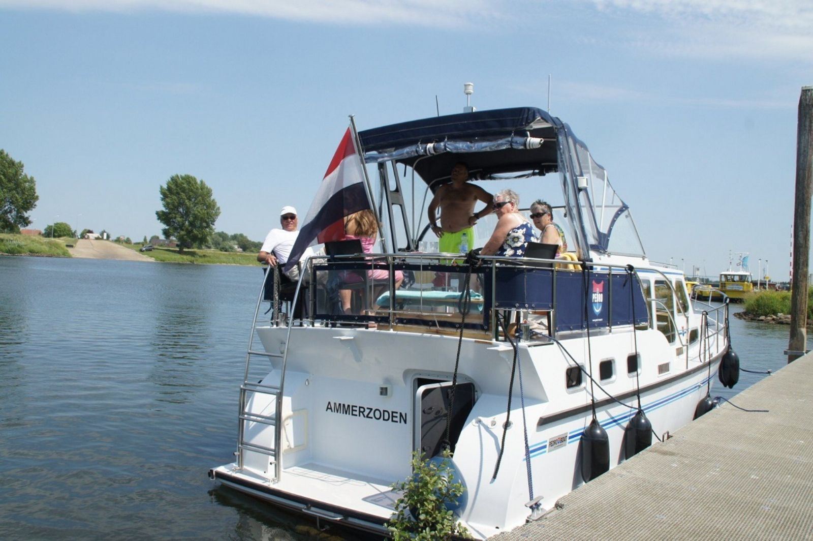 motorboot verhuur broek